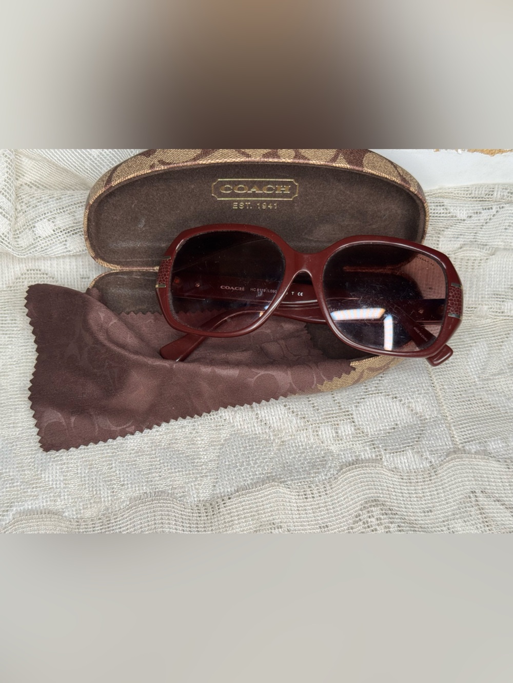 COACH Bryn Sunglasses Burgundy With Case Women